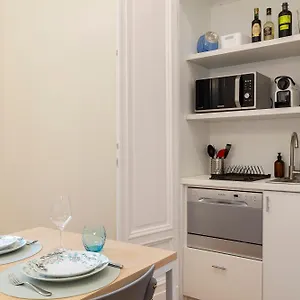 Apartment Viaboschetti1, Milan